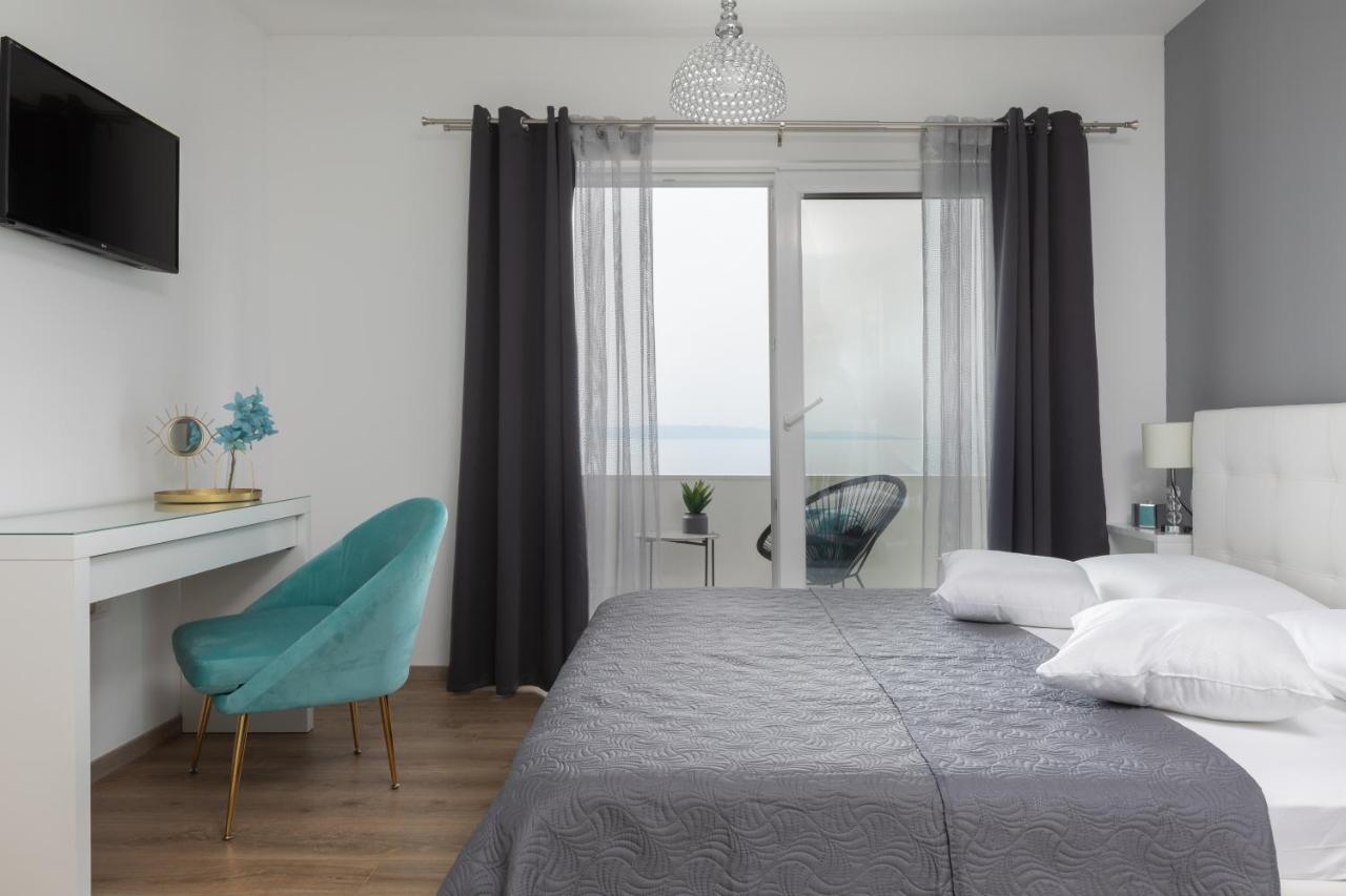 Luxury Holiday Home Dioniz Подгора Номер фото