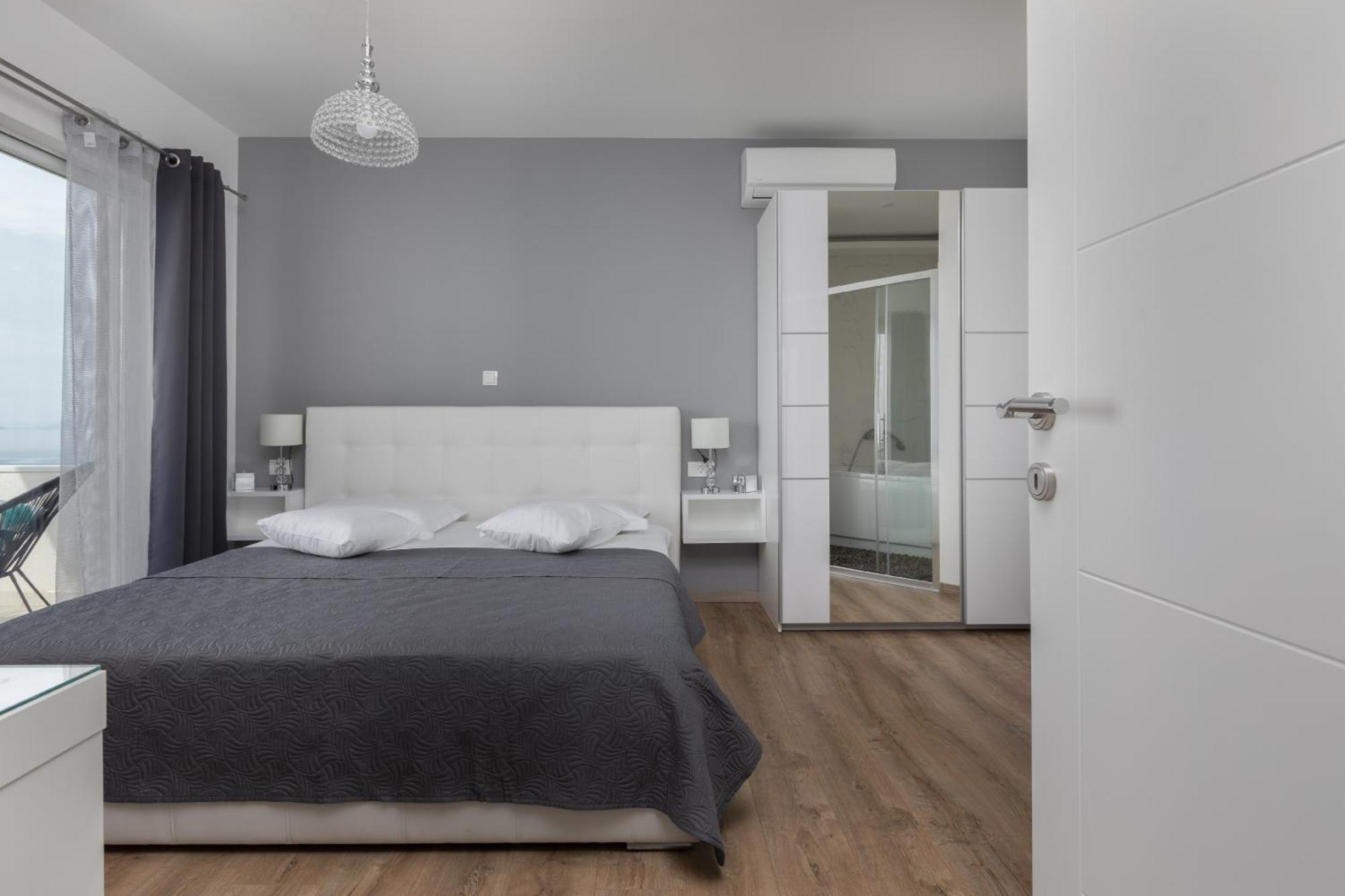 Luxury Holiday Home Dioniz Подгора Номер фото