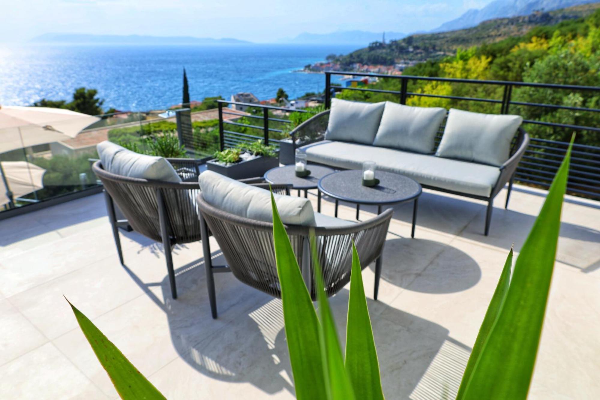 Luxury Holiday Home Dioniz Подгора Экстерьер фото